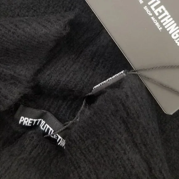 PrettyLittleThing Oversized Knit Sweater Dress Black - Picture 8 of 8